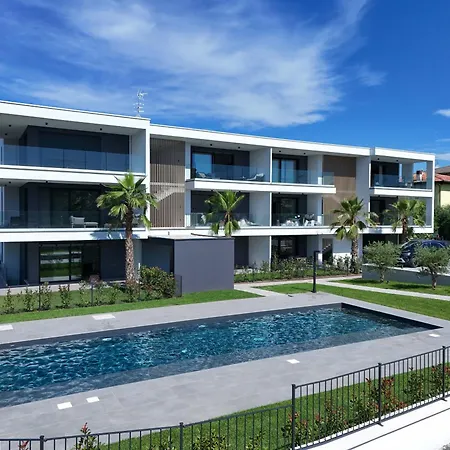 Mgh Luxury - Palms N2 Апартаменты Сирмионе